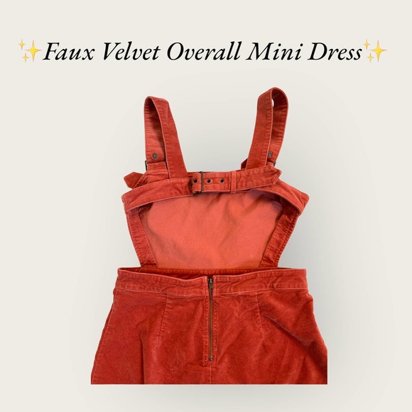 ✨Forever 21 Faux Velvet Overall Mini Dress. Size Medium✨ - Picture 8 of 9